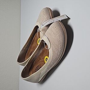 Dearfoams Original Comfort Misty Ballet Flat Shoe Slip-On Knit Round Toe Cream 6